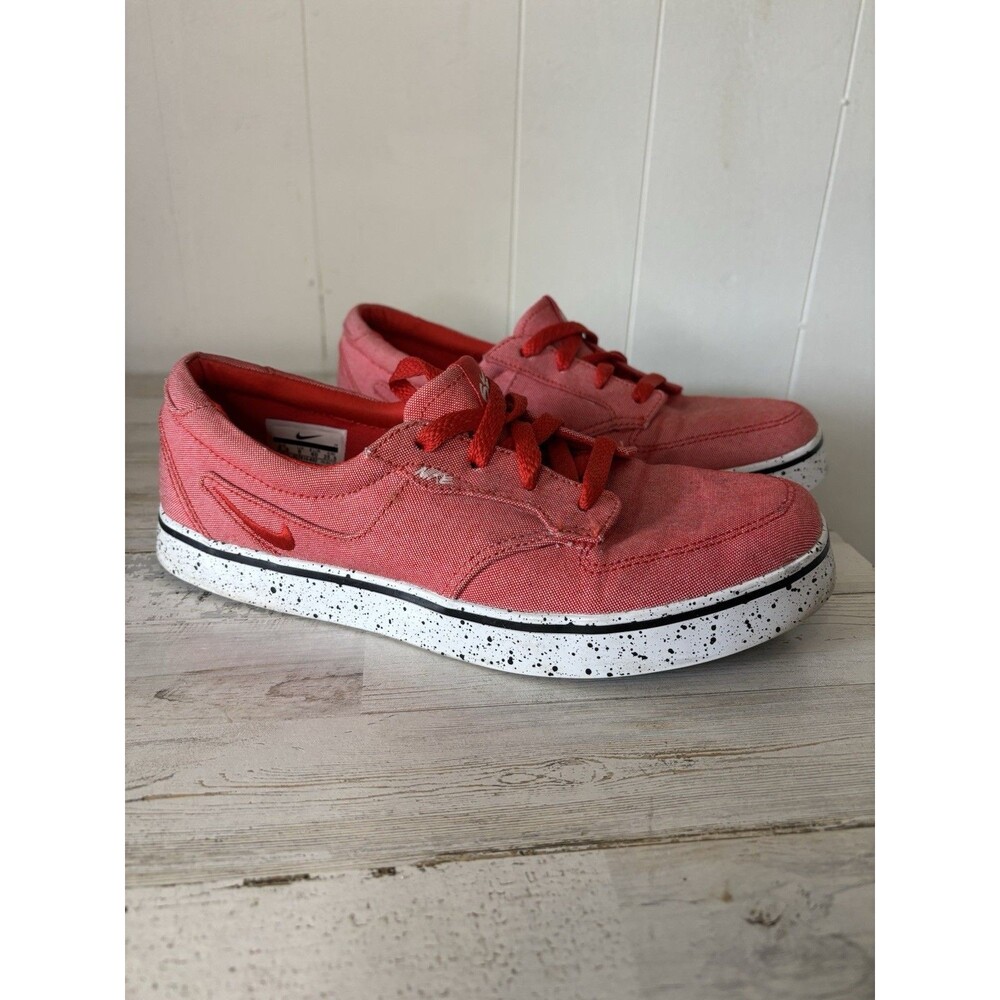 Nike Shoes 6.0 Braata Skate Sneakers Red Oreo 357814-602 Women's 8.5 US / 40 EU